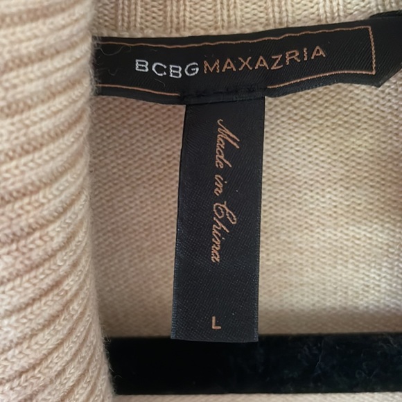 BCBG Max Azria soft wool blend oversized long sweater. Fine knit, zip po… - Picture 7 of 15
